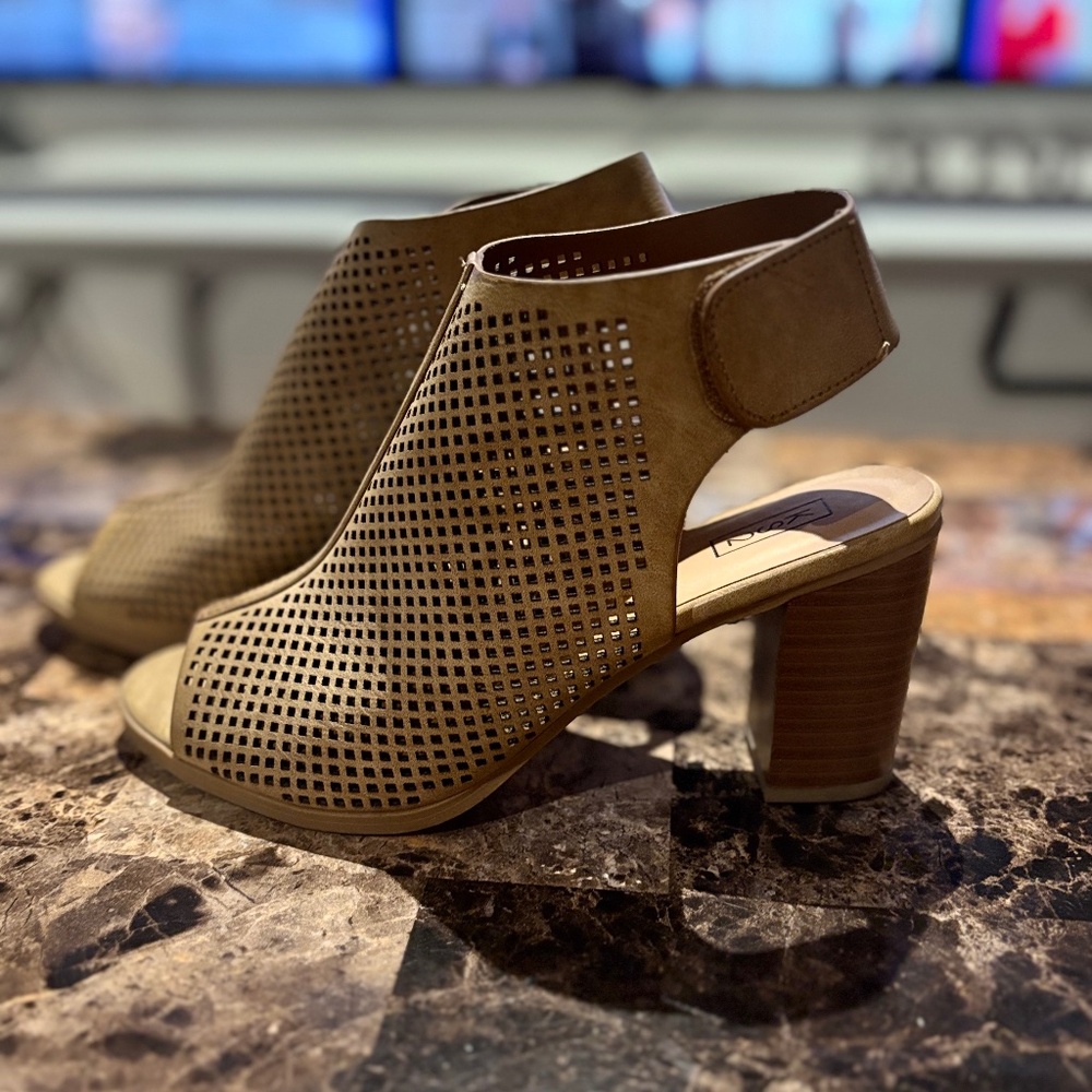 KS2 Heels Perforated Peep Toe Velcro Back Cutout Stacked Heel Bootie